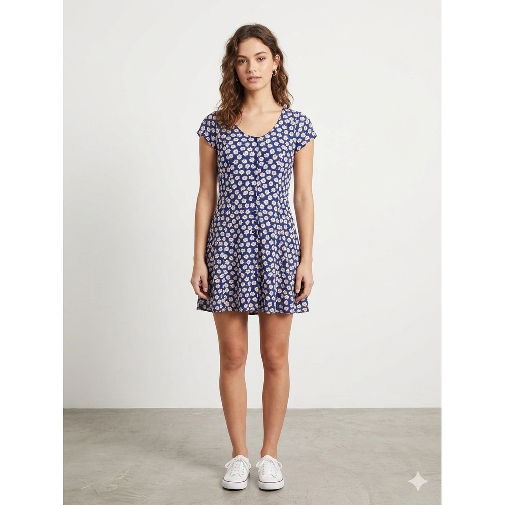 Band of Gypsies Blue Daisy Mini Dress XS Button‎ Front Boho Viscose Short Sleeve